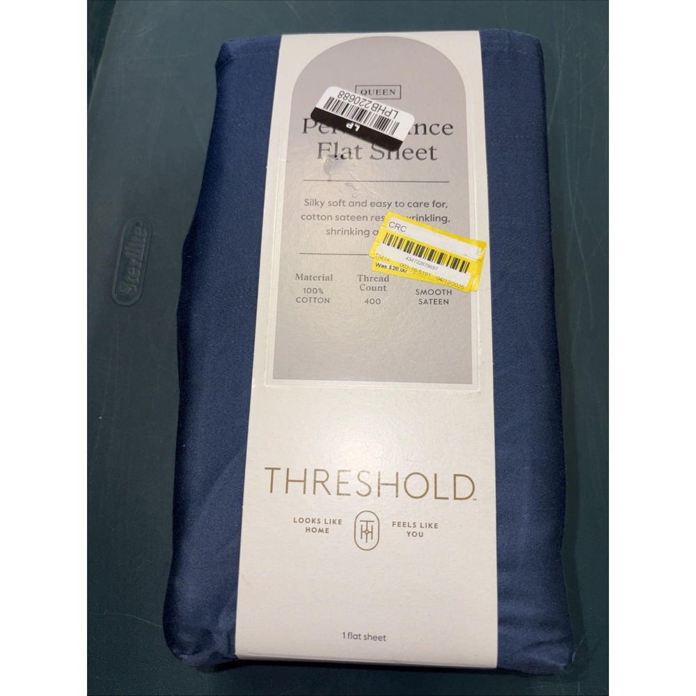 Threshold Queen Size 400 Thread Count Performance Flat Sheet - Metallic Blue